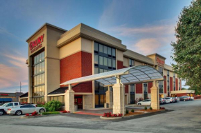  Drury Inn & Suites Bowling Green  Бовлинг Грин